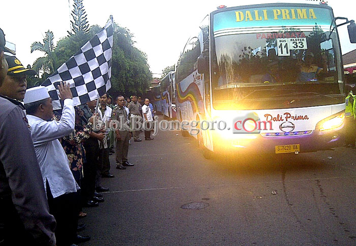 Daftar Tunggu Haji Bojonegoro Hingga 25 Tahun